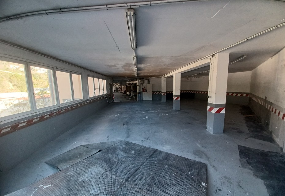 Locali professionali - Zone Industrielle Menton