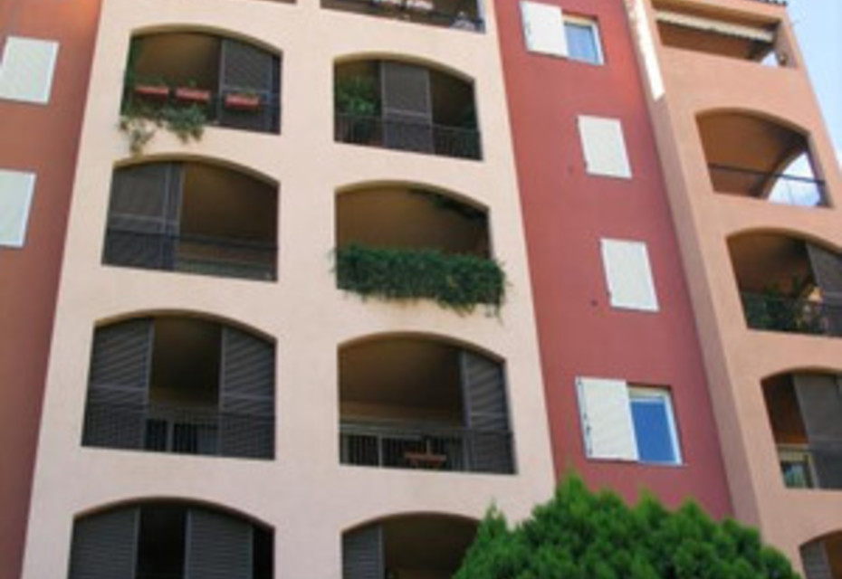 LOCALI COMMERCIALI O UFFICI AMMINISTRATIVI