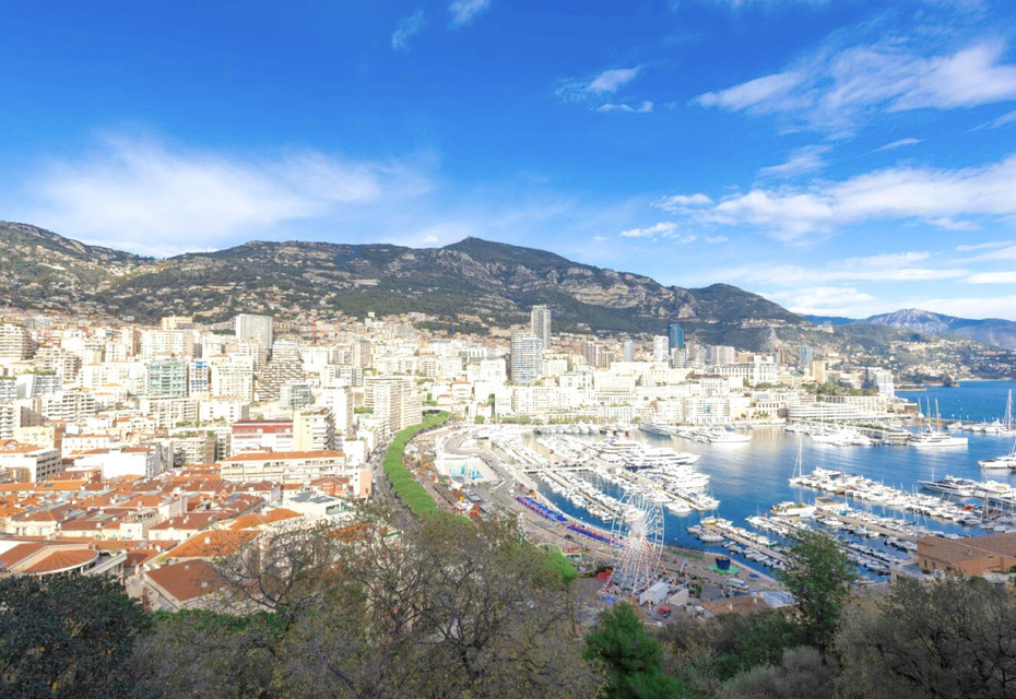 2/3 EXCEPTIONAL ROOMS WITH BREATHTAKING VIEWS OF PORT HERCULES IN MONACO