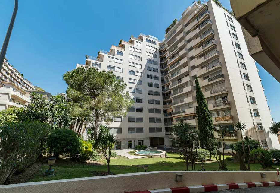 NUOVO CHATEAU D'AZUR STUDIO