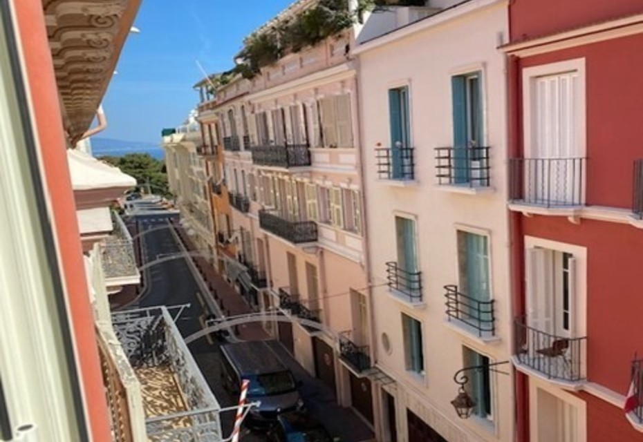 NUOVI DUE LOCALI IN VENDITA